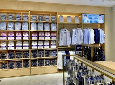 羅蒙新零售山東濟(jì)寧金鄉(xiāng)旗艦店盛大開業(yè)，打造鞋帽零售新體驗(yàn)